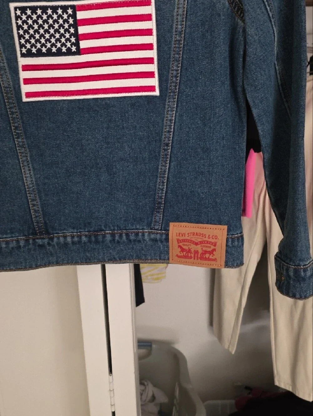 Levis classic levi
